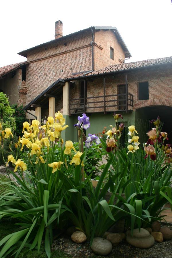 Studio Sforzesco Bellinzago Novarese Екстериор снимка