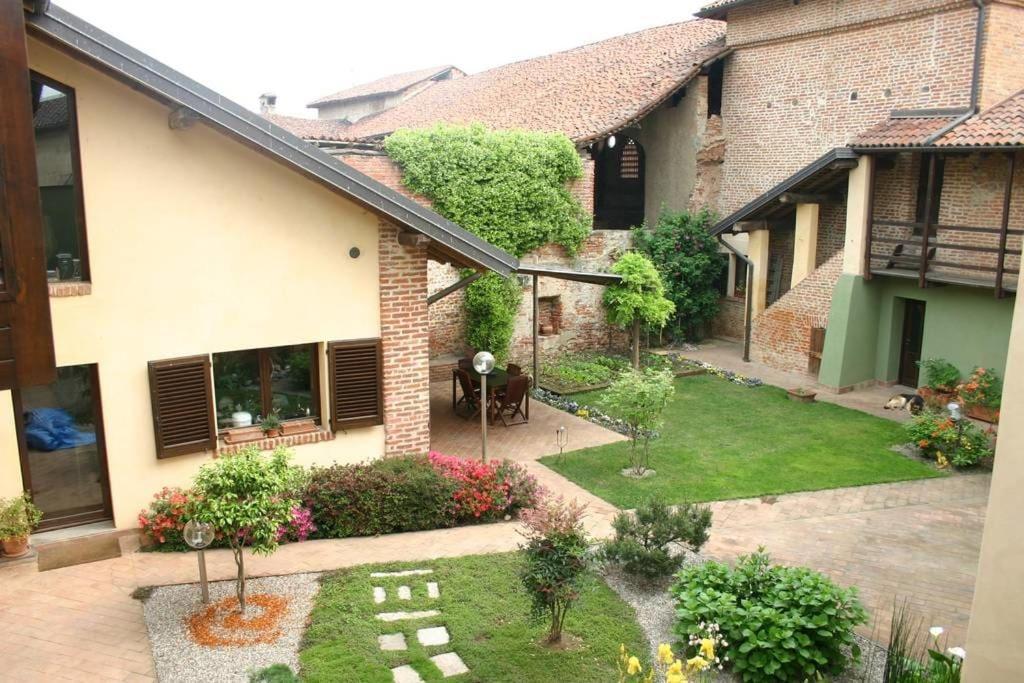 Studio Sforzesco Bellinzago Novarese Екстериор снимка